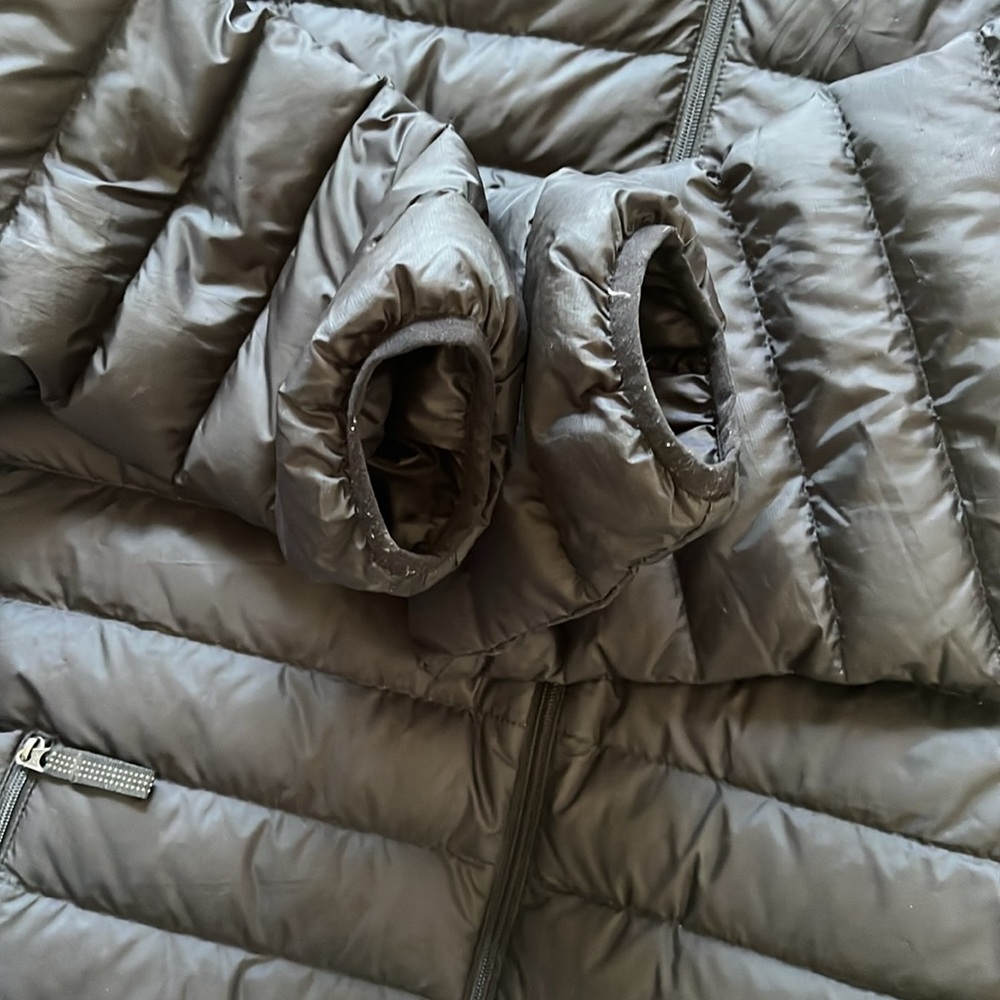 Kids black Patagonia down sweater jacket size XL unisex - Picture 5 of 10